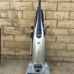 Kenmore upright vacuum