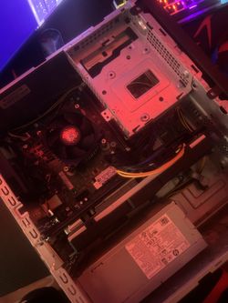 RYZEN 3 4300G + RX 580 PC