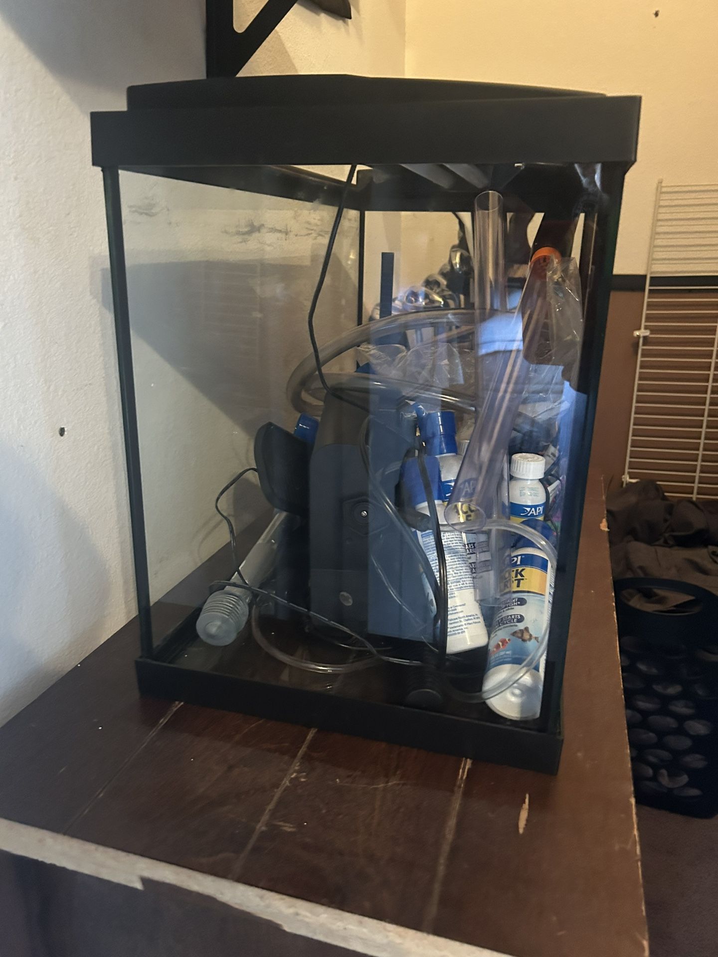20 Gallon Fish Tank With Everything 