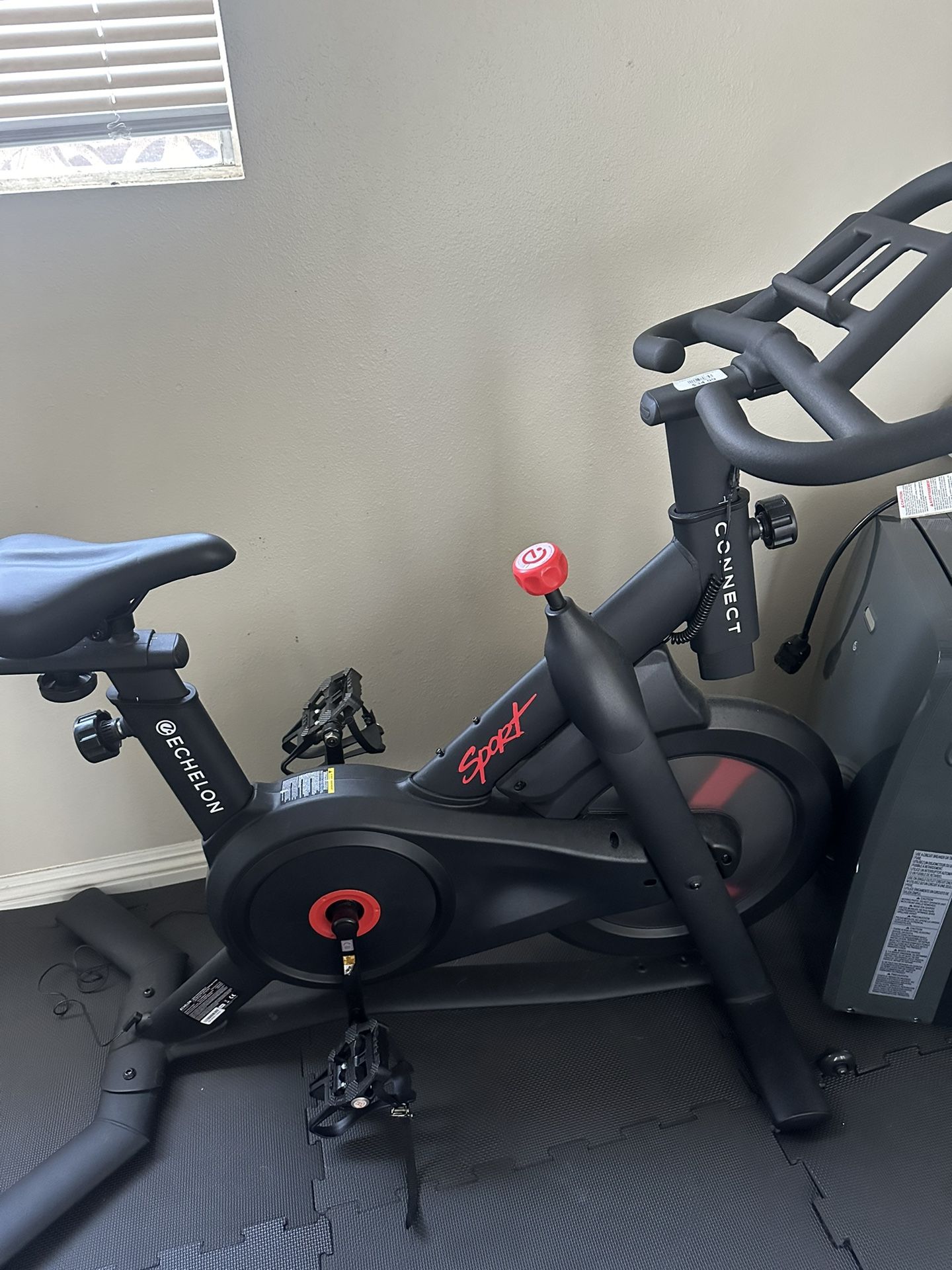 Echelon  Connect Exercise Bike