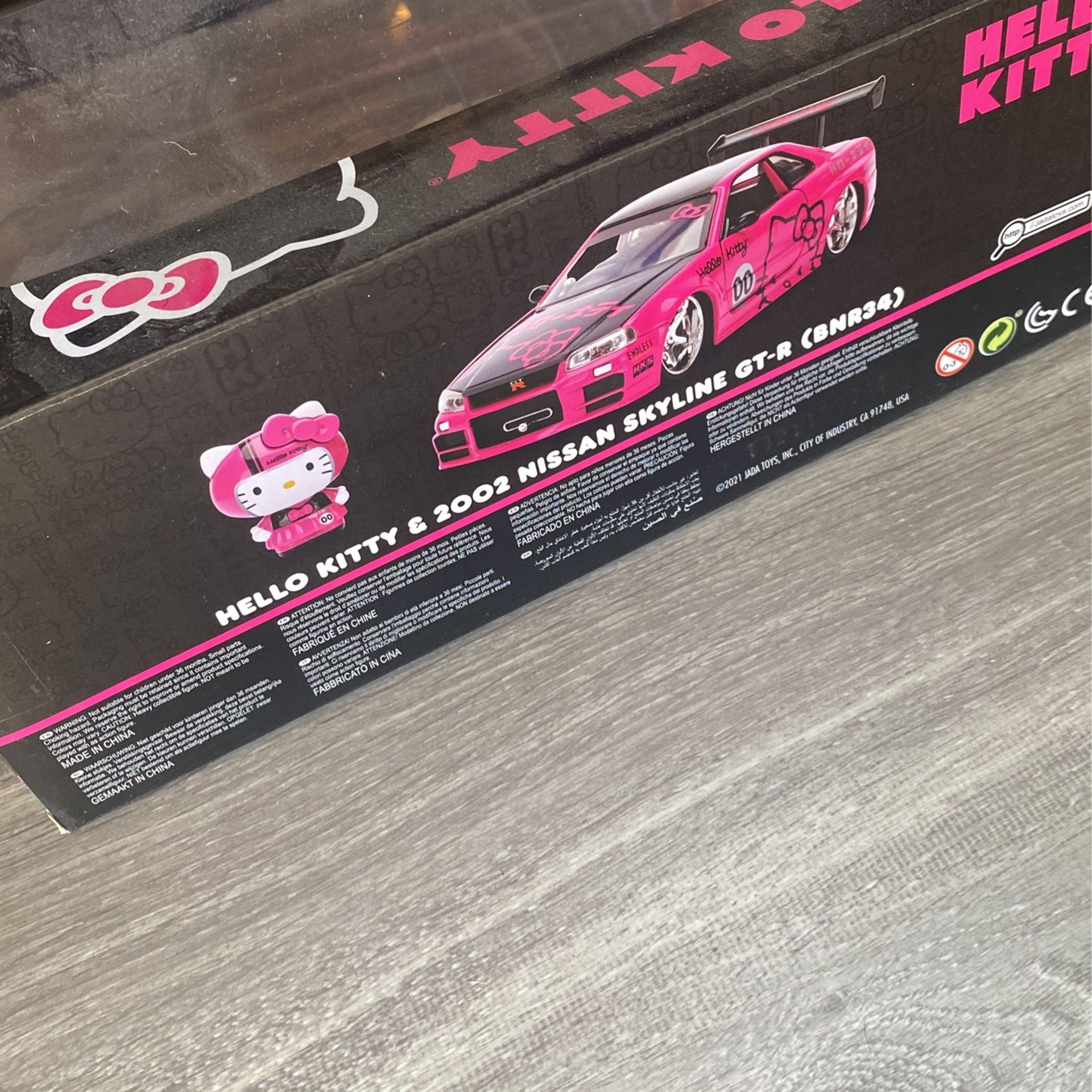 Hello Kitty 2002 Nissan Skyline GT-R for Sale in Westminster, CA