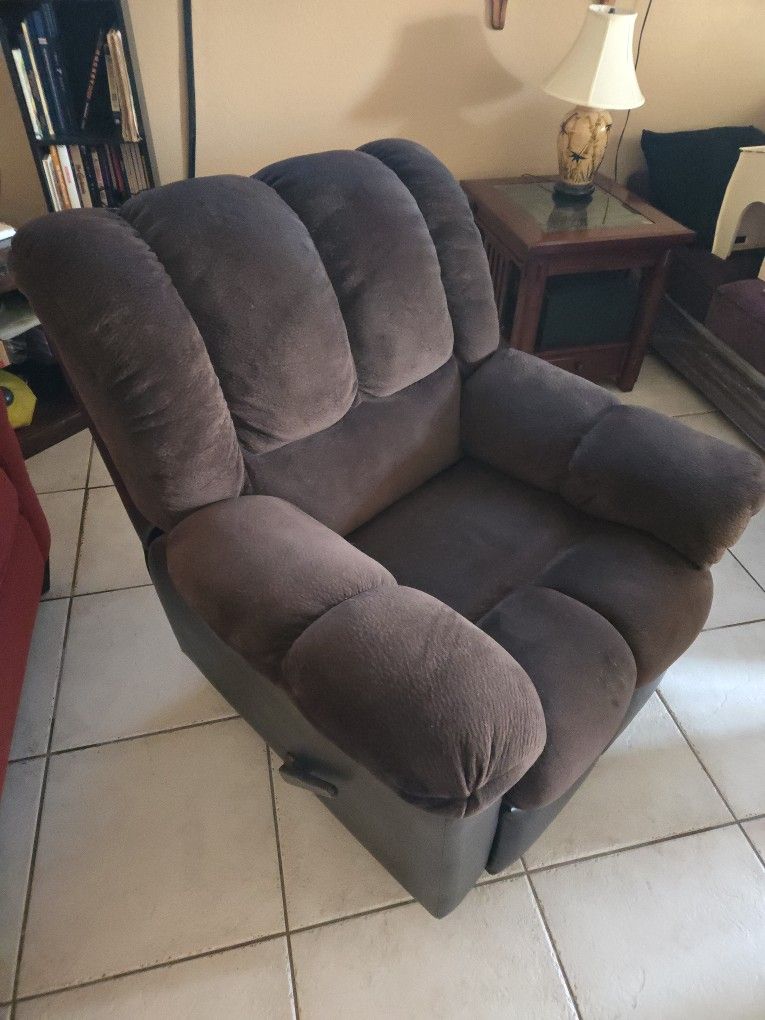 Very Comfy Chair - Recliner, Rocker, Swivel