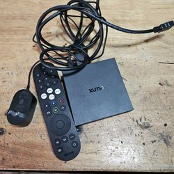 Xumo Stream Box ES1 (A) 4K UHD Dolby Vision Atmos HDMI Media Player