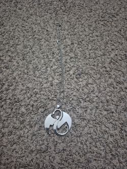 Strange music necklace