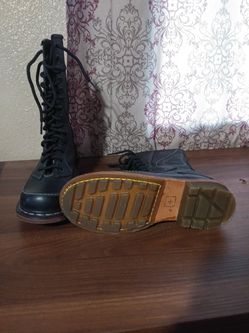Dr.Martens female boots sizes 8