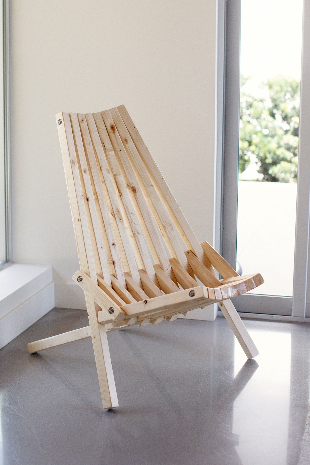 Sanford Goods folding chairs