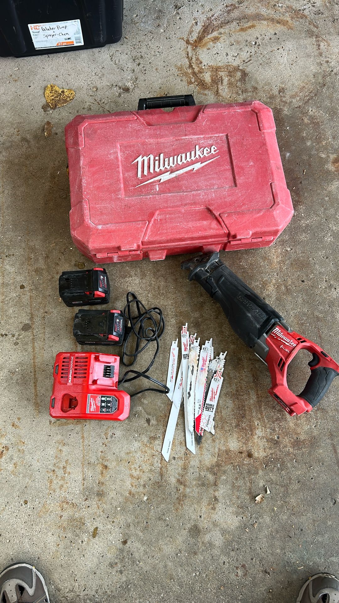 Milwaukee Fuel Sawzall, Batteries, Charger, Blades