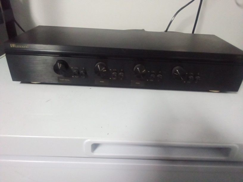 Russound SDB-4.1 Speaker Selector/Volume Control System In Working Condition
