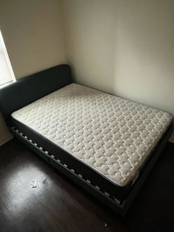 Full size bed.