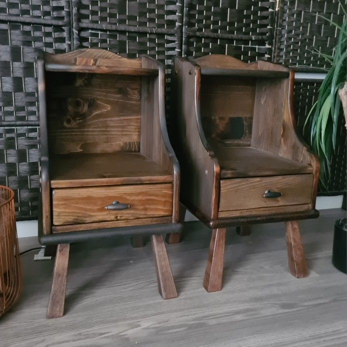 *Restored* Vintage Ethan Allen Ole' Tavern Pinewood Nighstands