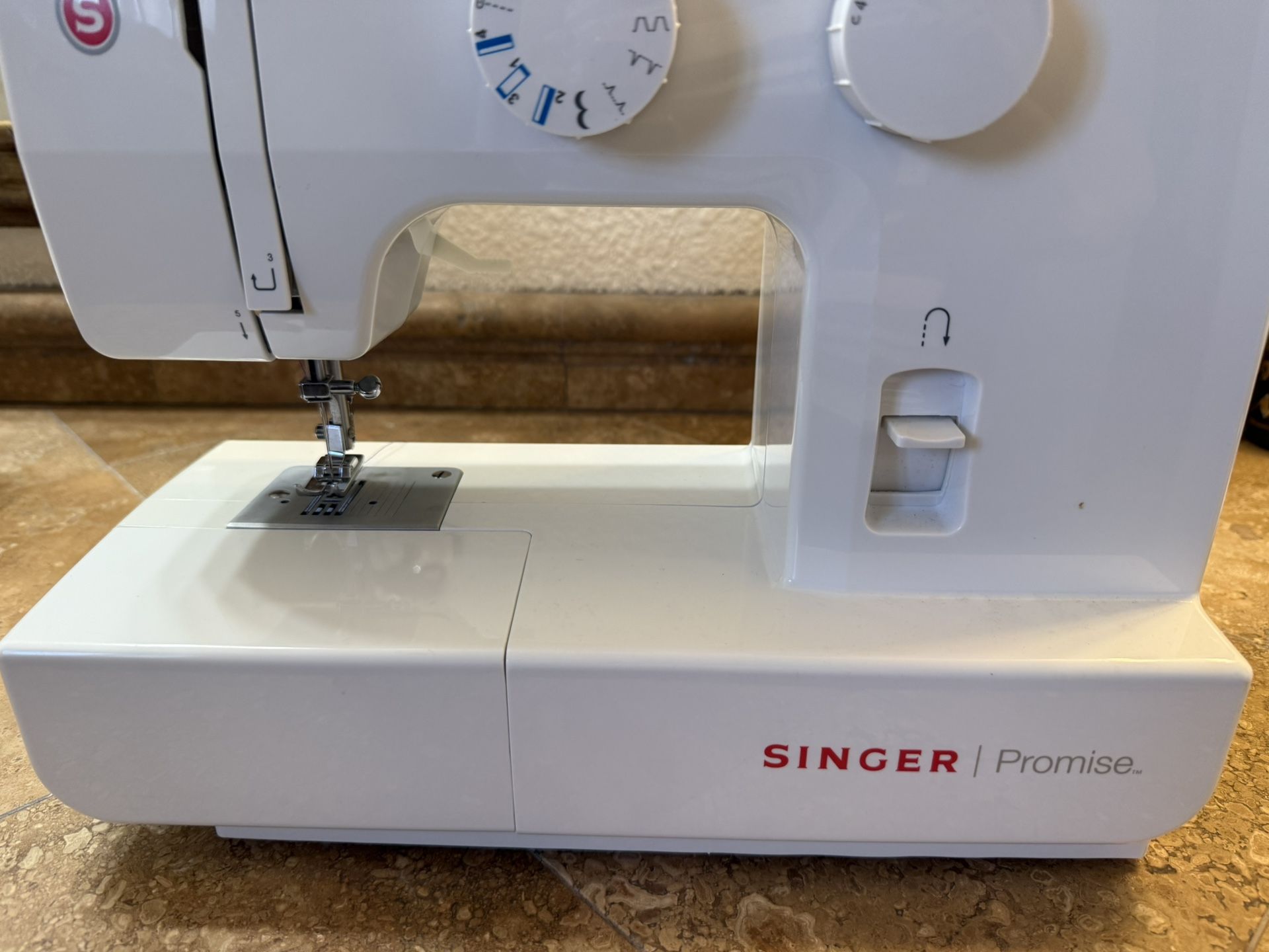 Singer 1409 Sewing Machine