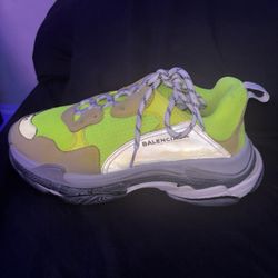 Balenciga Triple s yellow 