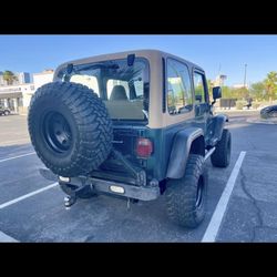 Rear Wrangler TJ LJ Bumper Tire Carrier 