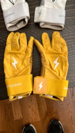 Batting gloves