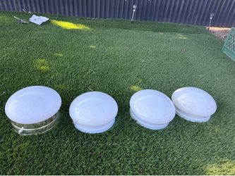 Light fixtures