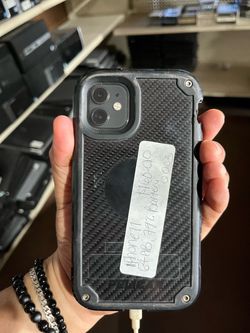 iPhone 11 64GB STORAGE  UNLOCK FOR ANY CARRIER  BATTERY capacity 79%