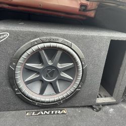 Subwoofer 12” kicker, With Amp