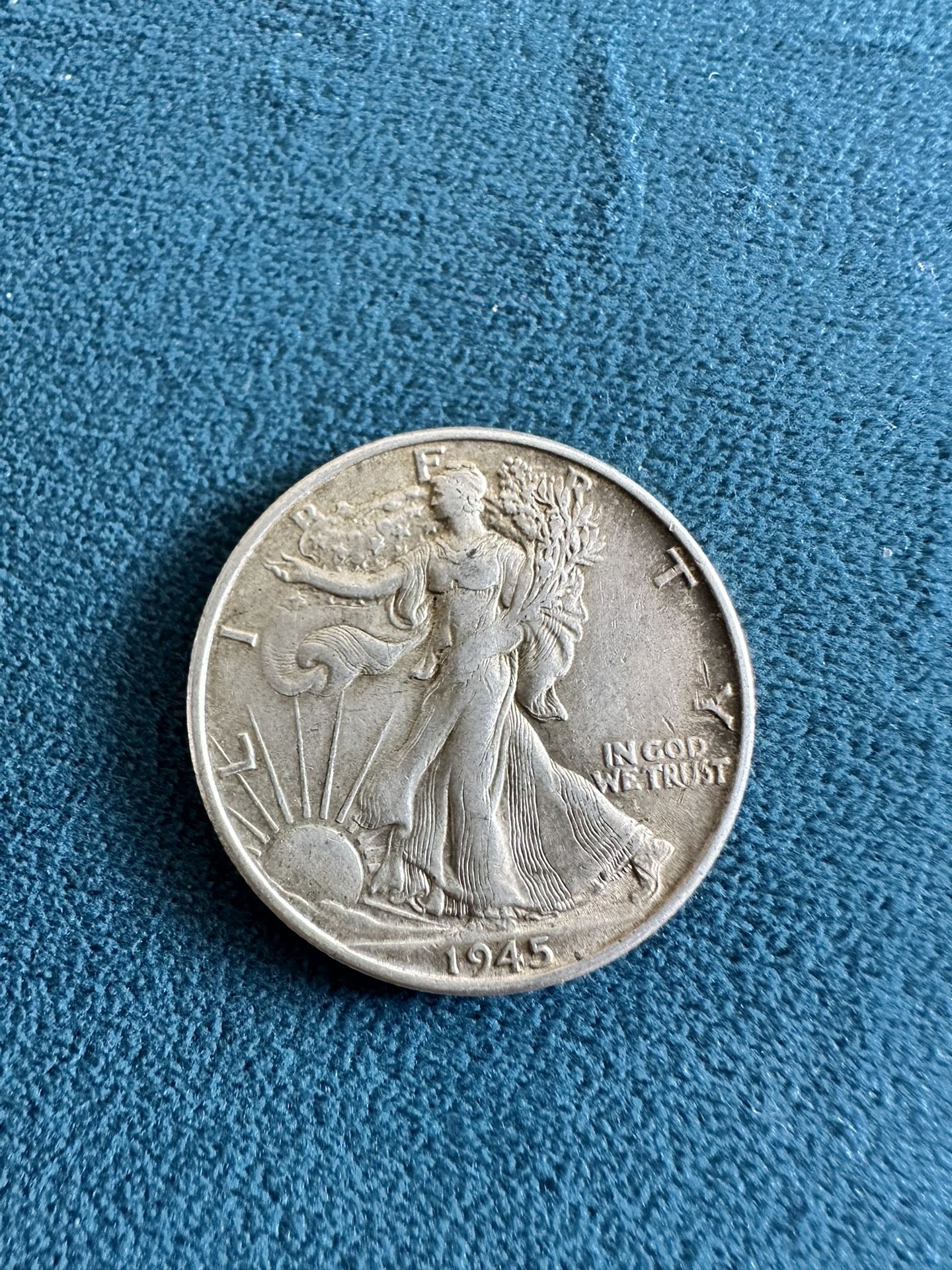 1945-S Walking Liberty Half Dollar – 90% Silver – San Francisco Mint
