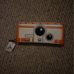 new with tags disney parks large bb-8 loungefly wallet 