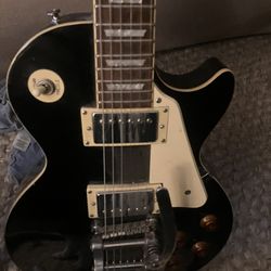 Epiphone Les Paul Standard Black With Bigsby