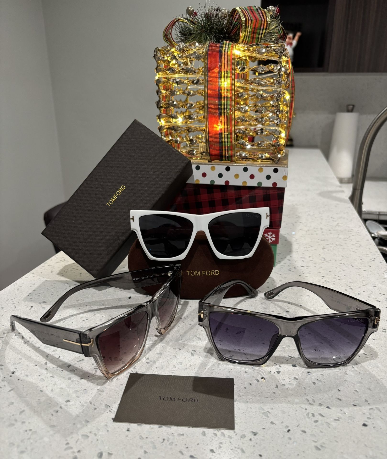 ❤️ SUNGLASSES , LENTES , ESPEJUELOS / $60 Each ❤️