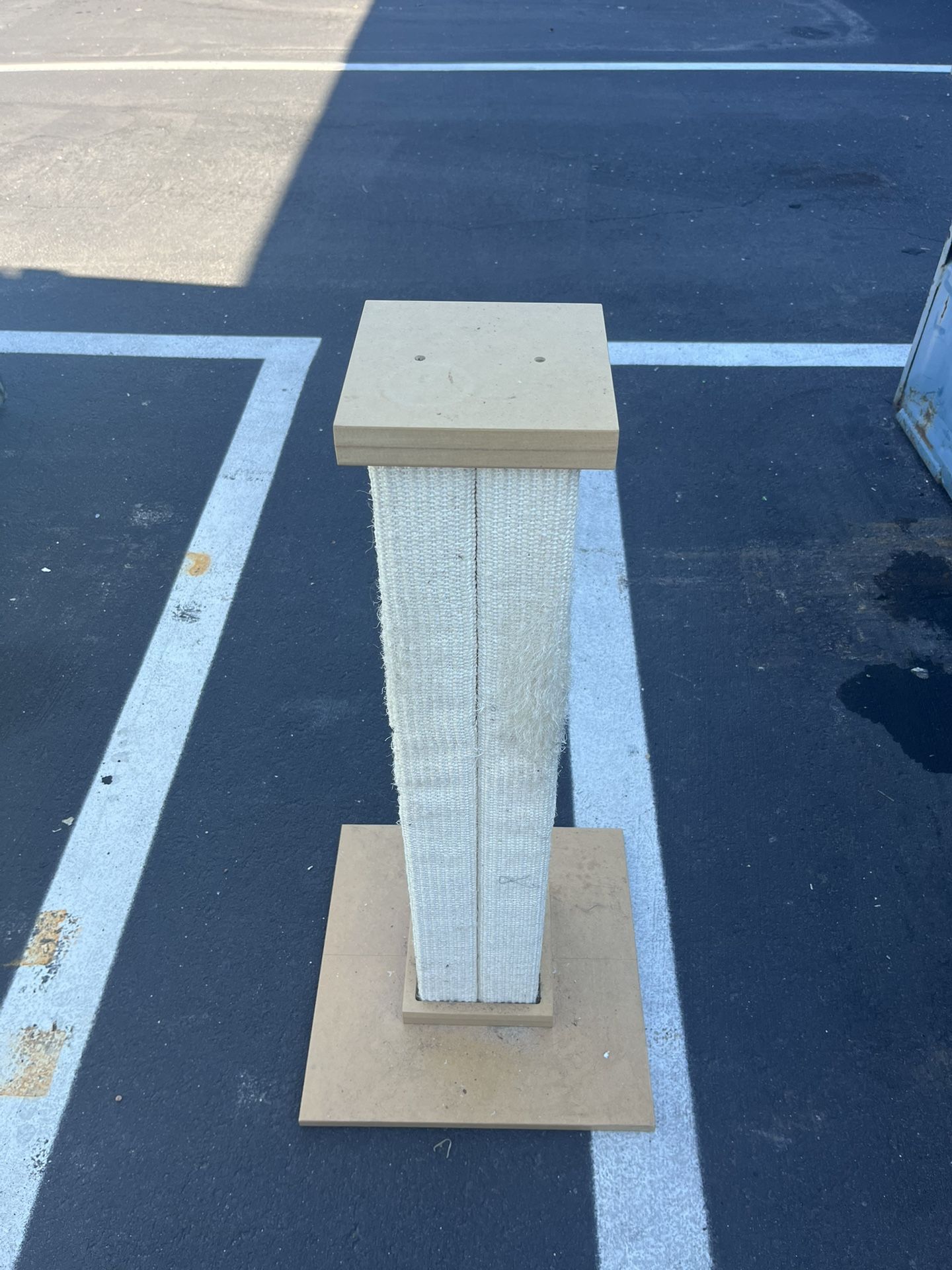 Cat Scratching Post