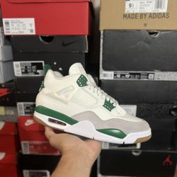 Jordan SB 4 Green size 8.5 VNDS