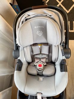 Uppababy Aria car seat
