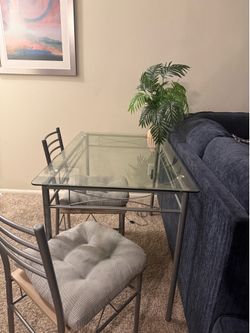 Dinning table