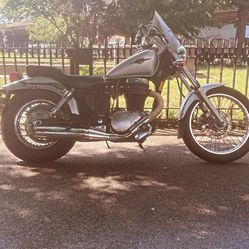 08 Suzuki Boulevard