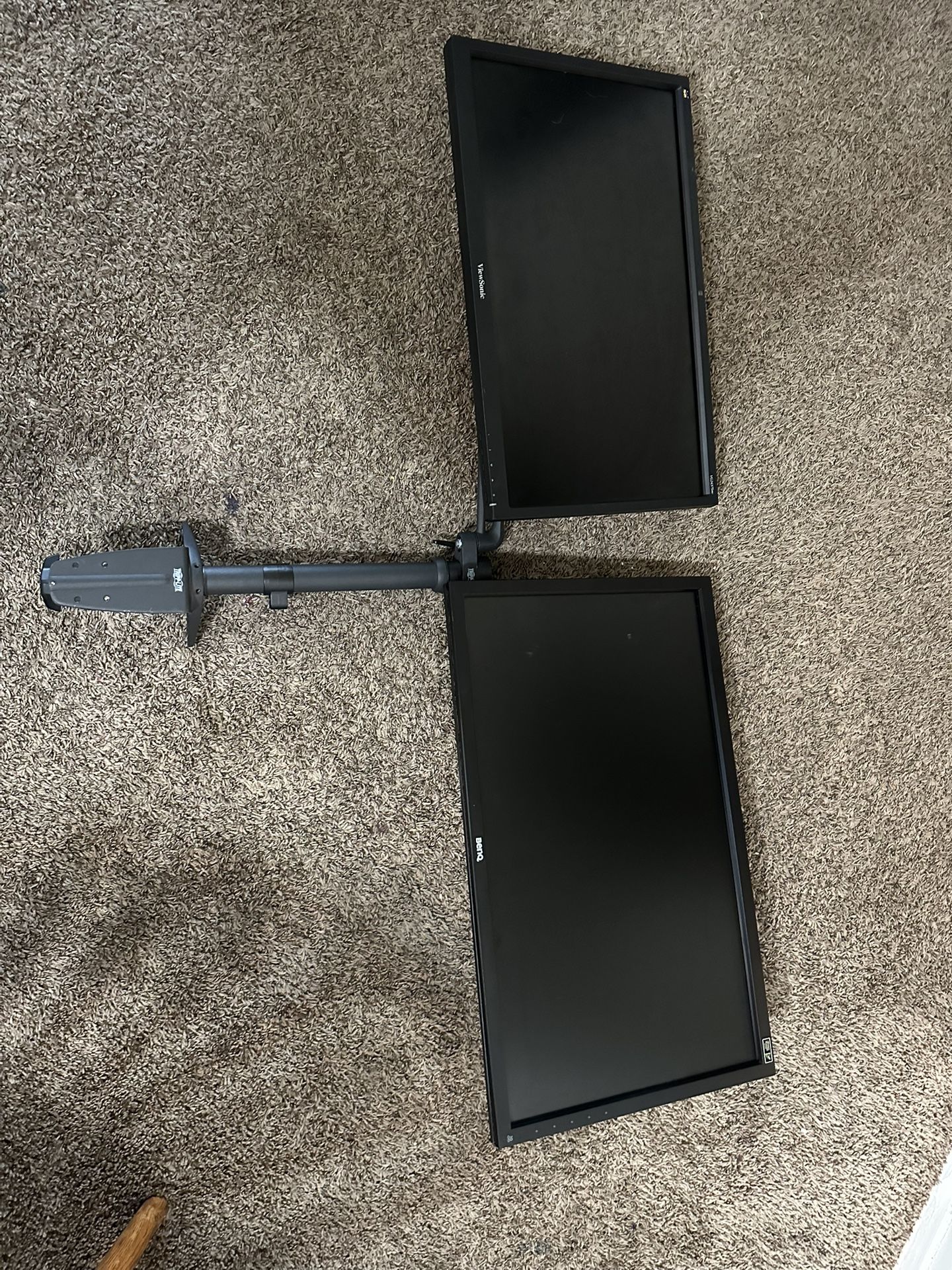 Dual Monitor Setup