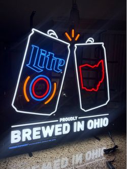Miller Lite LED Neon Beer Sign โ Brewed in Ohio