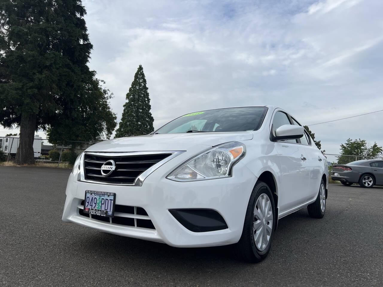 2018 Nissan Versa