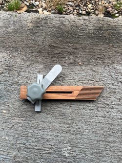 Peachtree wooden Featherboard