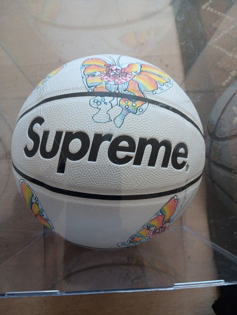 Supreme Gonz Butterfly Spalding Basketball