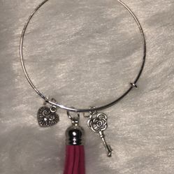 Bracelets Different Color 