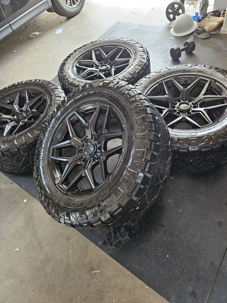Fuel Wheels and Tires