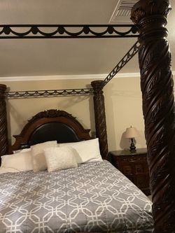 King size bedroom set