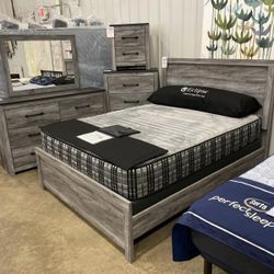 The Best Price ⭕ $10 Down Payment Finance ⭕Bronyan 5 Piece Queen Panel Bedroom Set ( Queen Bed / Dresser/Mirror / Nightstand/ Chest )