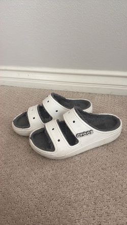Crocs Classic Cozzzy Sandals White