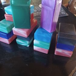 (Used) Cruch-proof Plastic Flip Top Hinged Lid 100s Boxes, Asking $32 (Shipping Available)