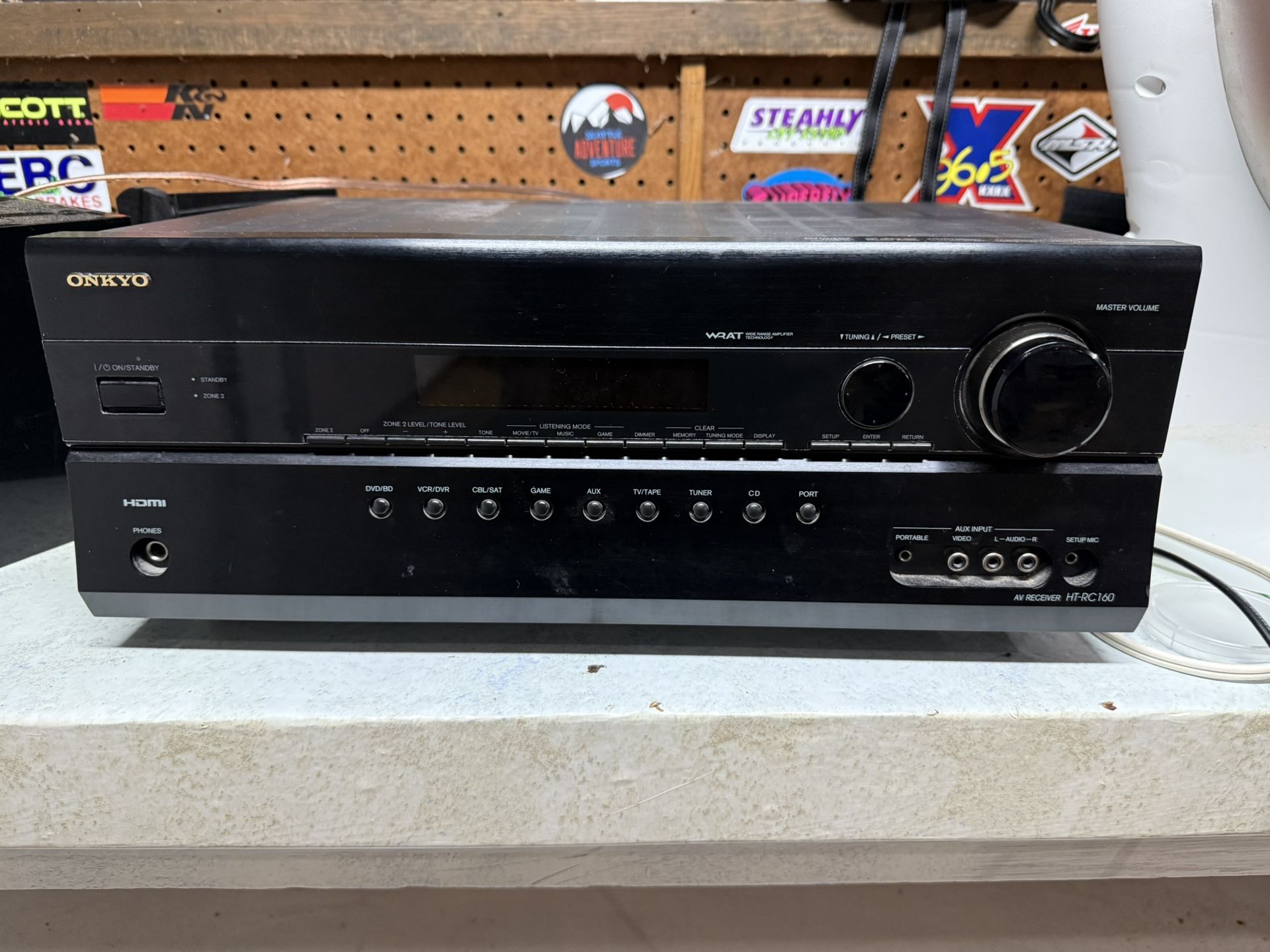 Onkyo Receiver : HT-RC160