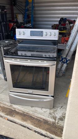 Frigidaire Oven