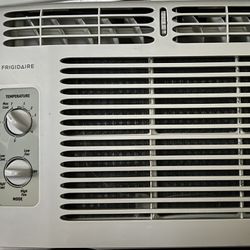 FRIGIDAIRE/ELECTROLUX 5K - BTU WINDOW AC 