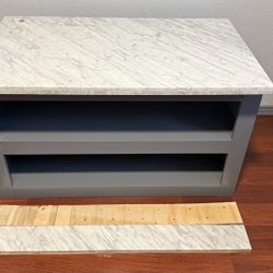 36 x 19.5 cabinet