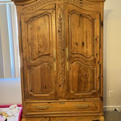 Narnia Closet 