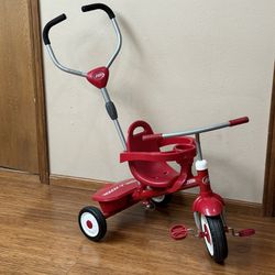 Radio Flyer Deluxe Steer & Stroll Tricycle with Cup Holder