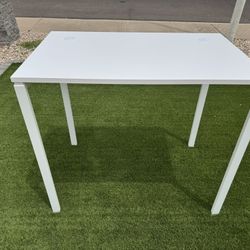Writing Desk / Home Office Desk 
