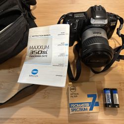 Minolta 350SL Panorama Date Camera
