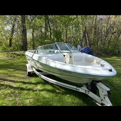 Boat 1997 Searay  Seville 5 Series 3.0 Merc Cruiser 